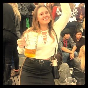 Meet your Posher, Carly